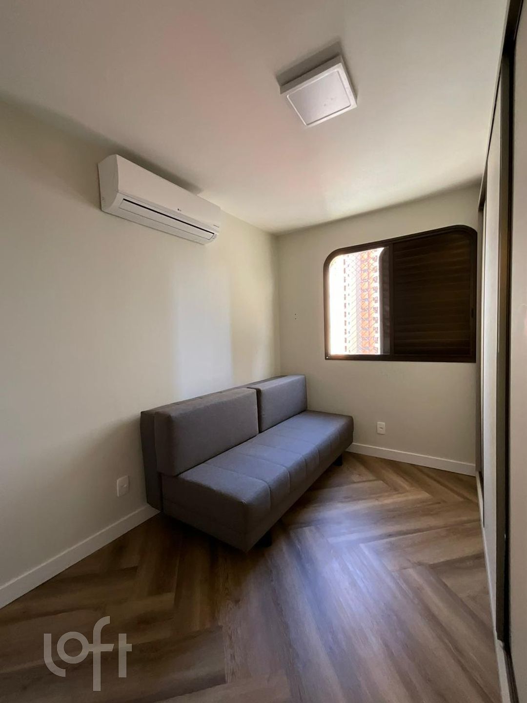 Apartamento à venda com 2 quartos, 72m² - Foto 30