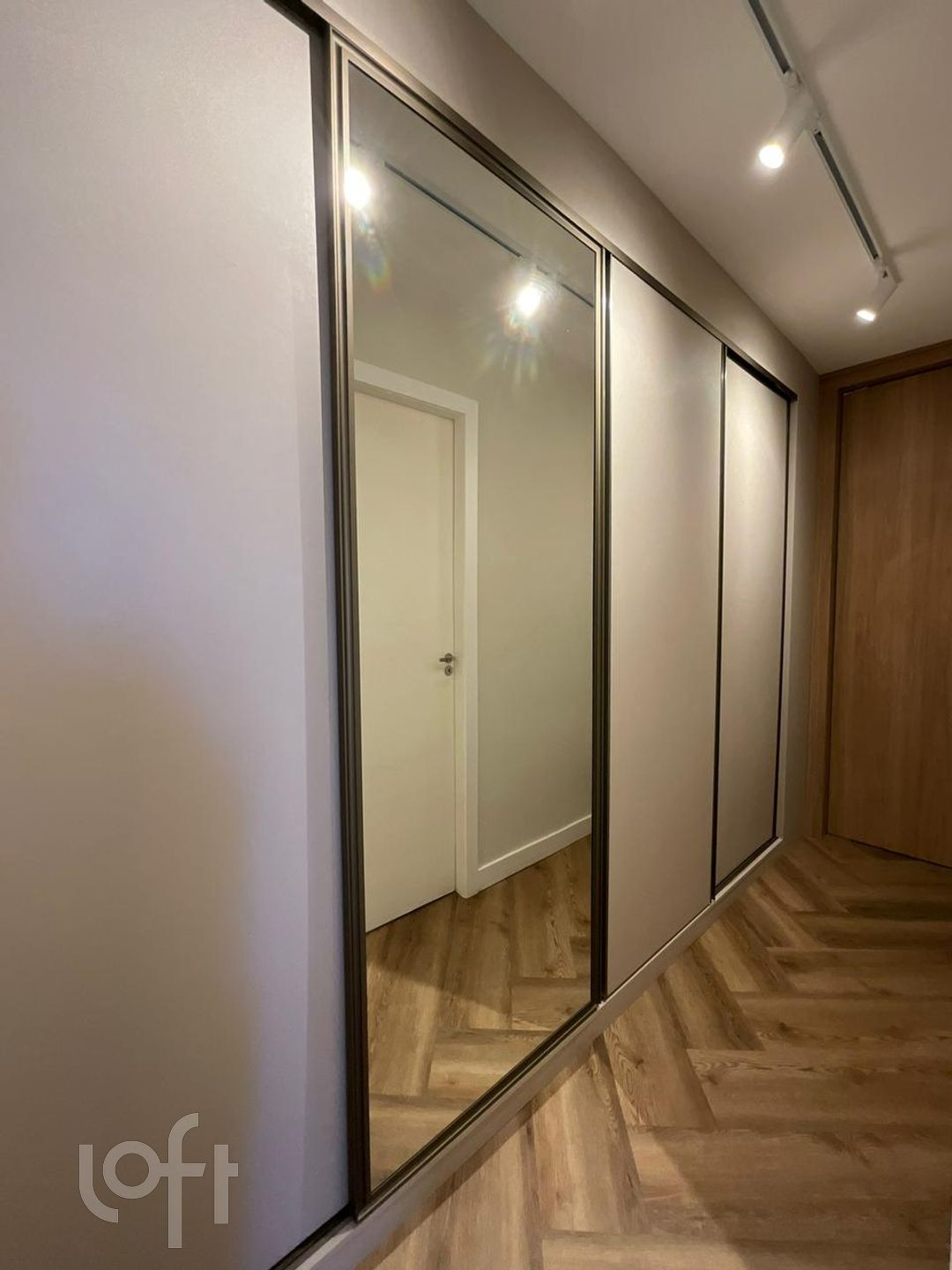 Apartamento à venda com 2 quartos, 72m² - Foto 19