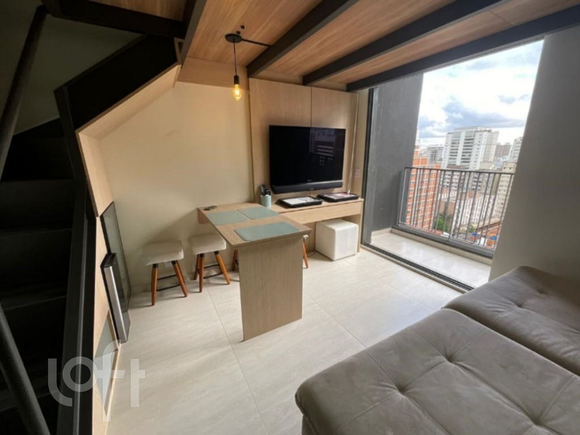 Apartamento à venda com 1 quarto, 53m² - Foto 4