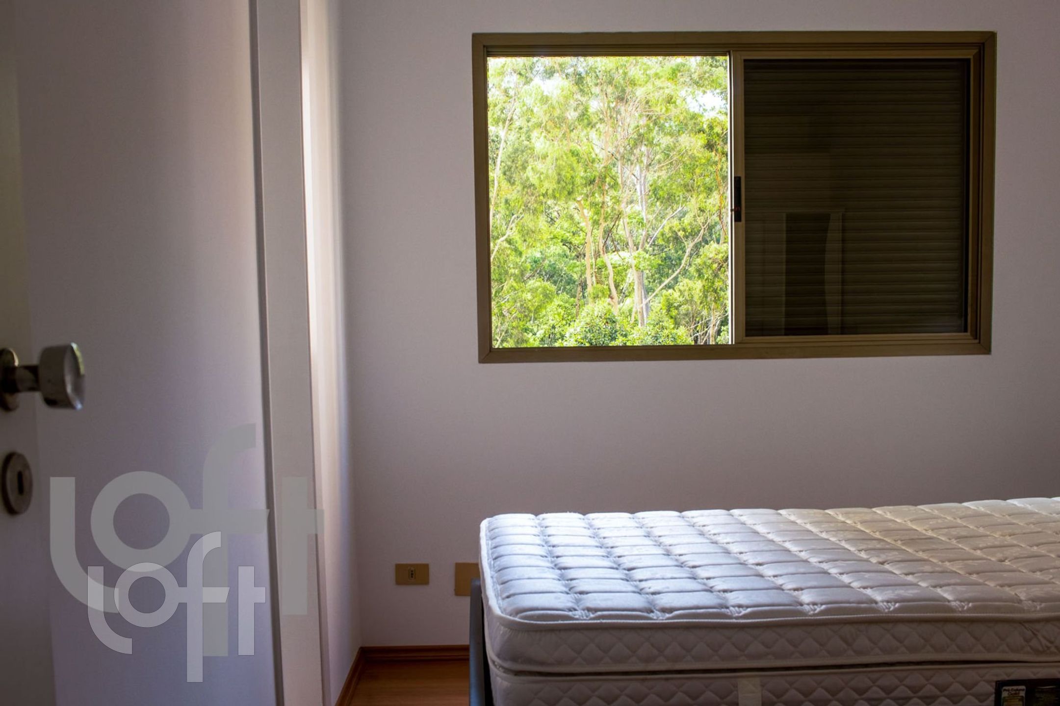 Apartamento à venda com 4 quartos, 165m² - Foto 5