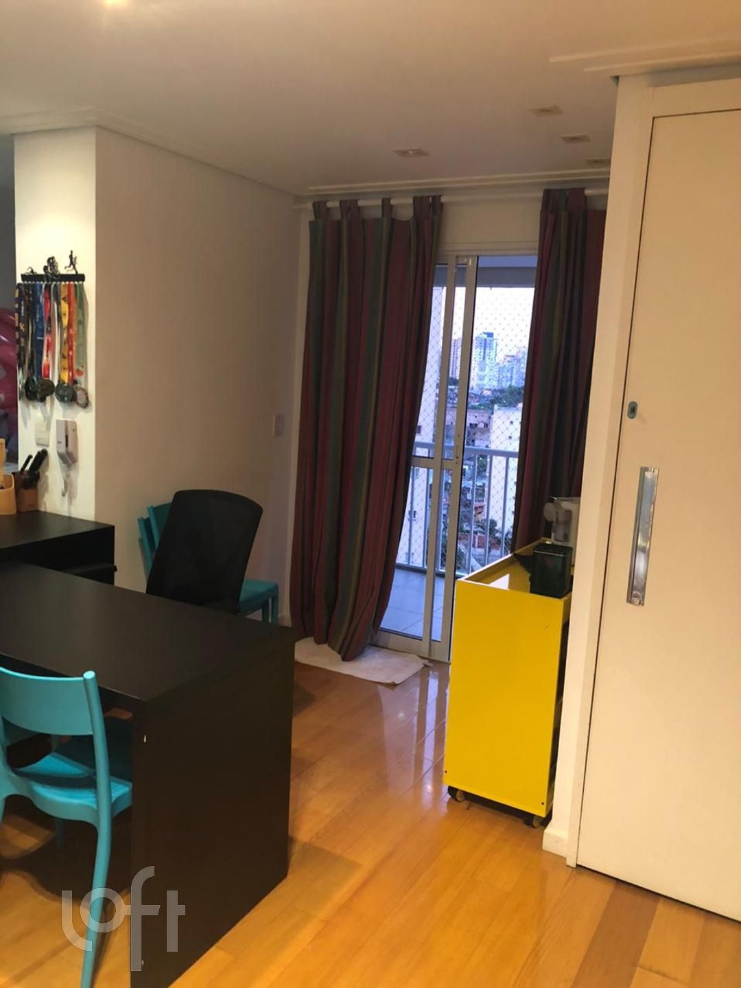 Apartamento à venda com 2 quartos, 65m² - Foto 3