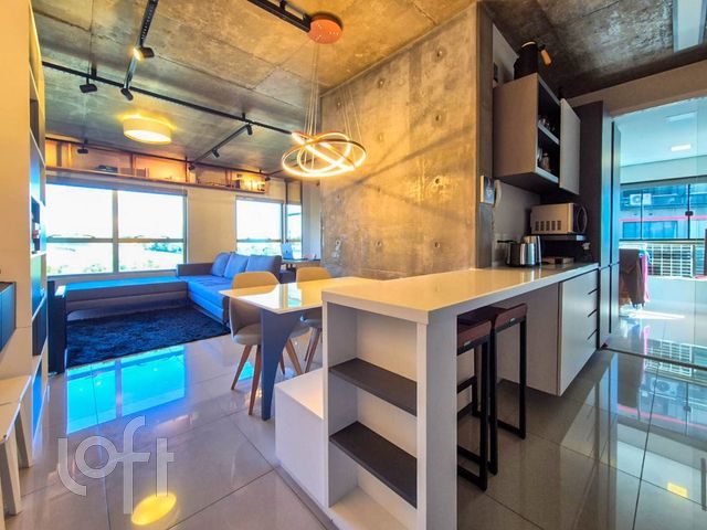 Apartamento com 68m², 1 dormitório, 1 suíte, 1 vaga, Petrópolis em Porto Alegre