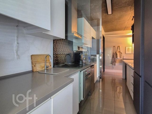 Apartamento com 68m², 1 dormitório, 1 suíte, 1 vaga, Petrópolis em Porto Alegre