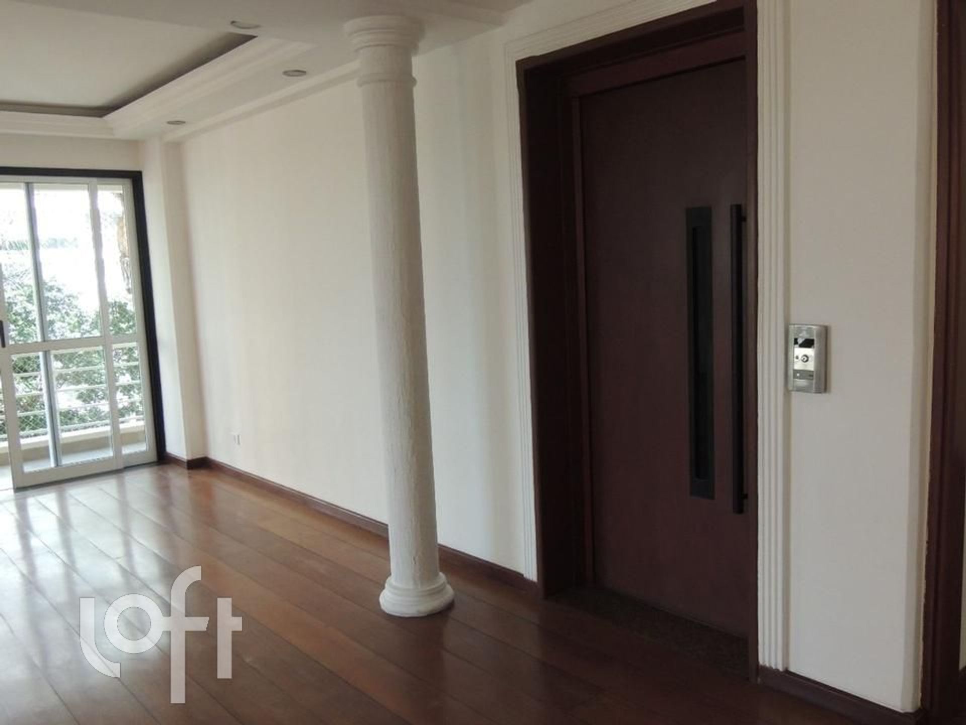 Apartamento à venda com 4 quartos, 184m² - Foto 2