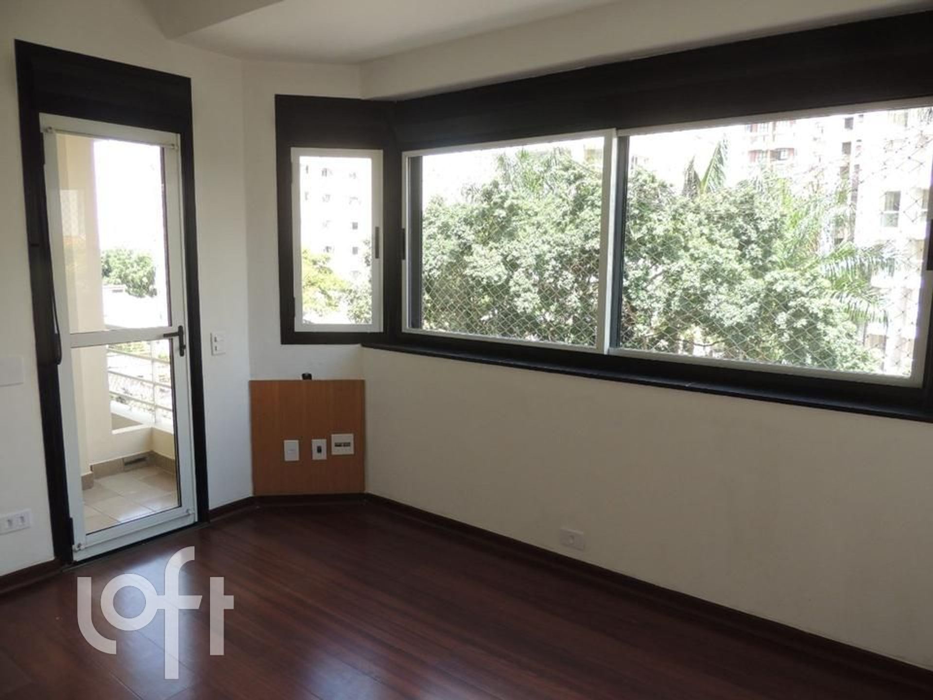 Apartamento à venda com 4 quartos, 184m² - Foto 18