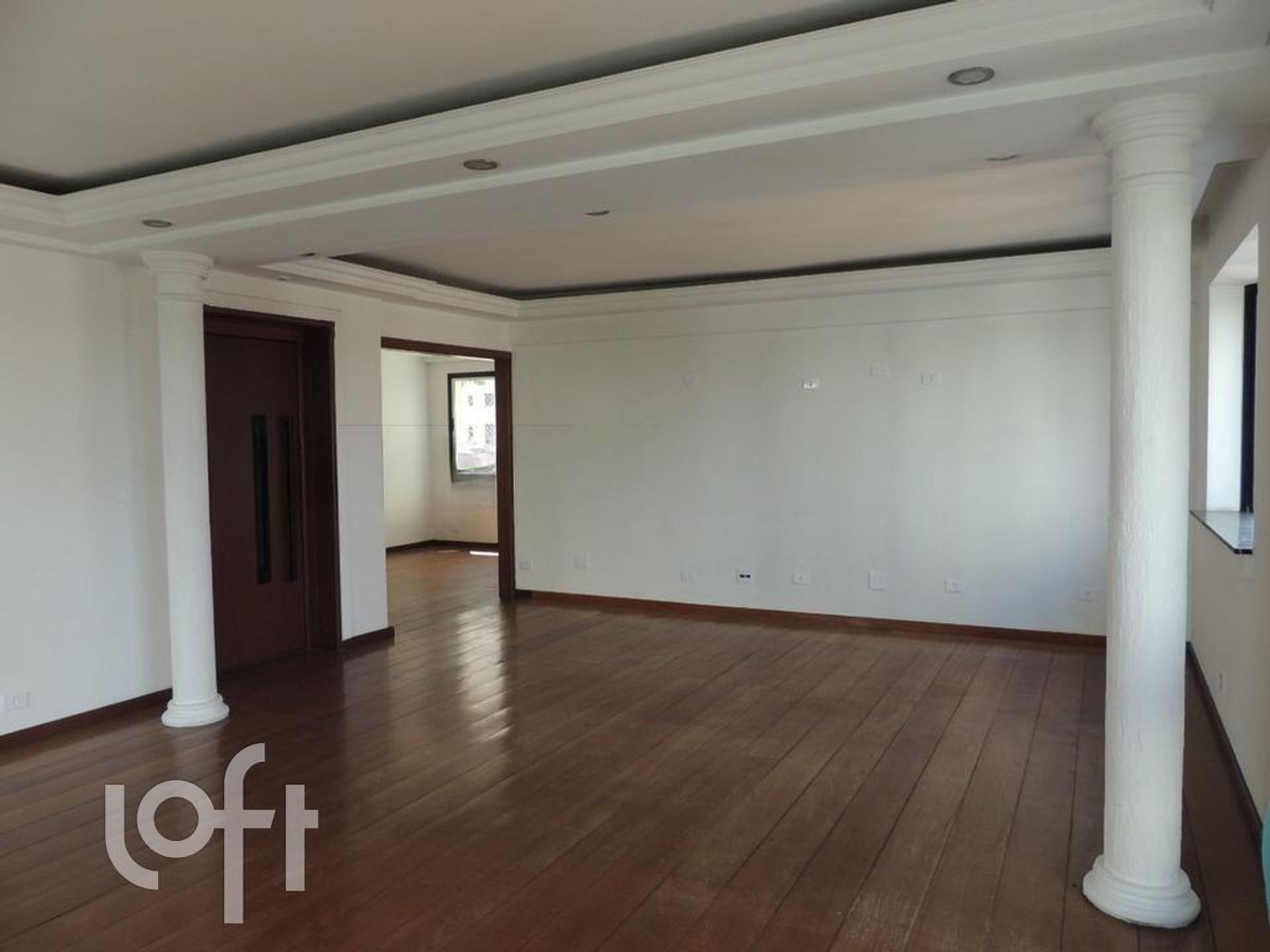 Apartamento à venda com 4 quartos, 184m² - Foto 1