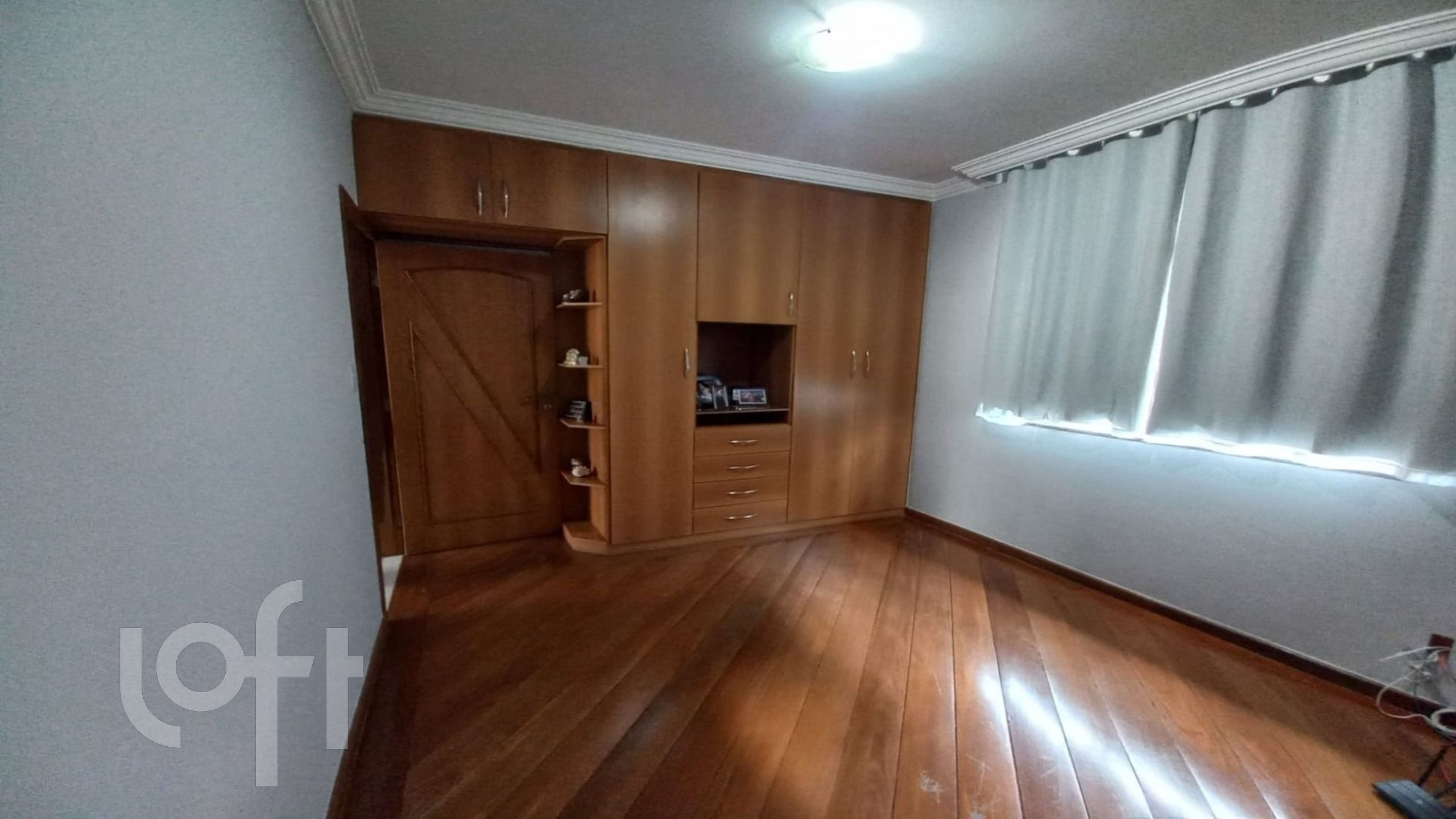 Casa à venda com 4 quartos, 250m² - Foto 15