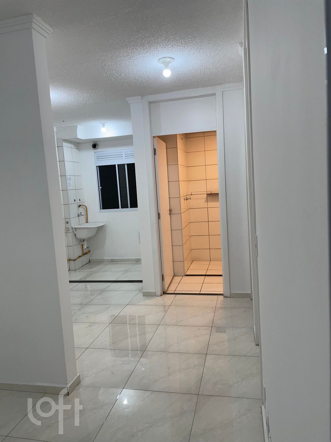 Apartamento à venda com 2 quartos, 45m² - Foto 11