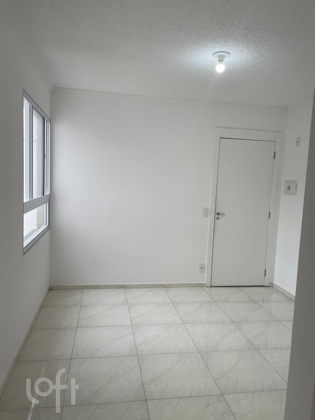 Apartamento à venda com 2 quartos, 45m² - Foto 1