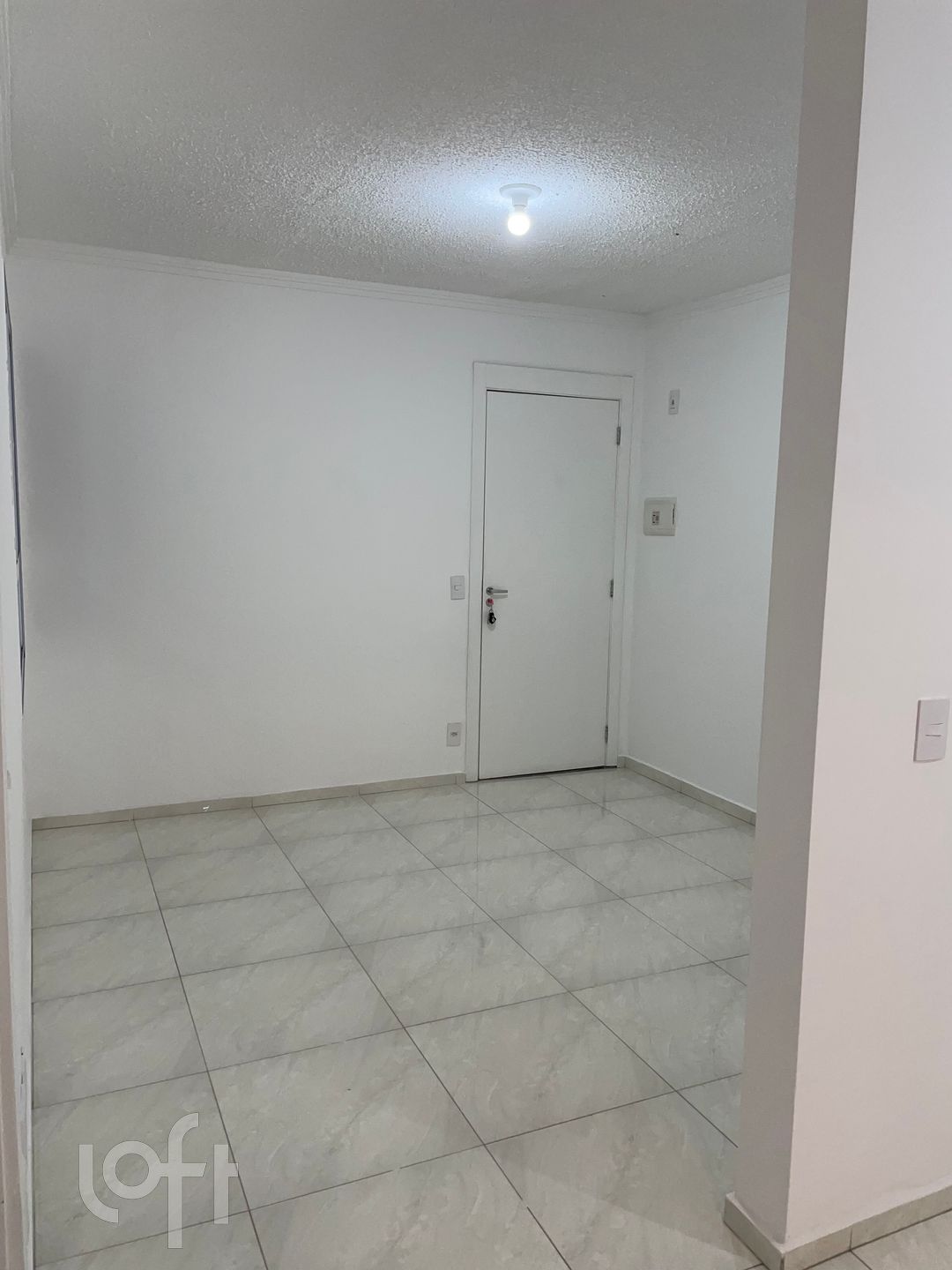 Apartamento à venda com 2 quartos, 45m² - Foto 3