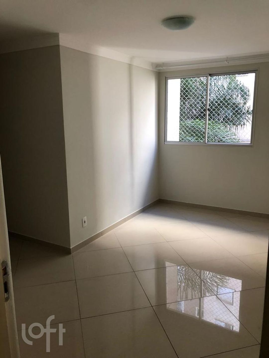 Apartamento à venda com 2 quartos, 44m² - Foto 1