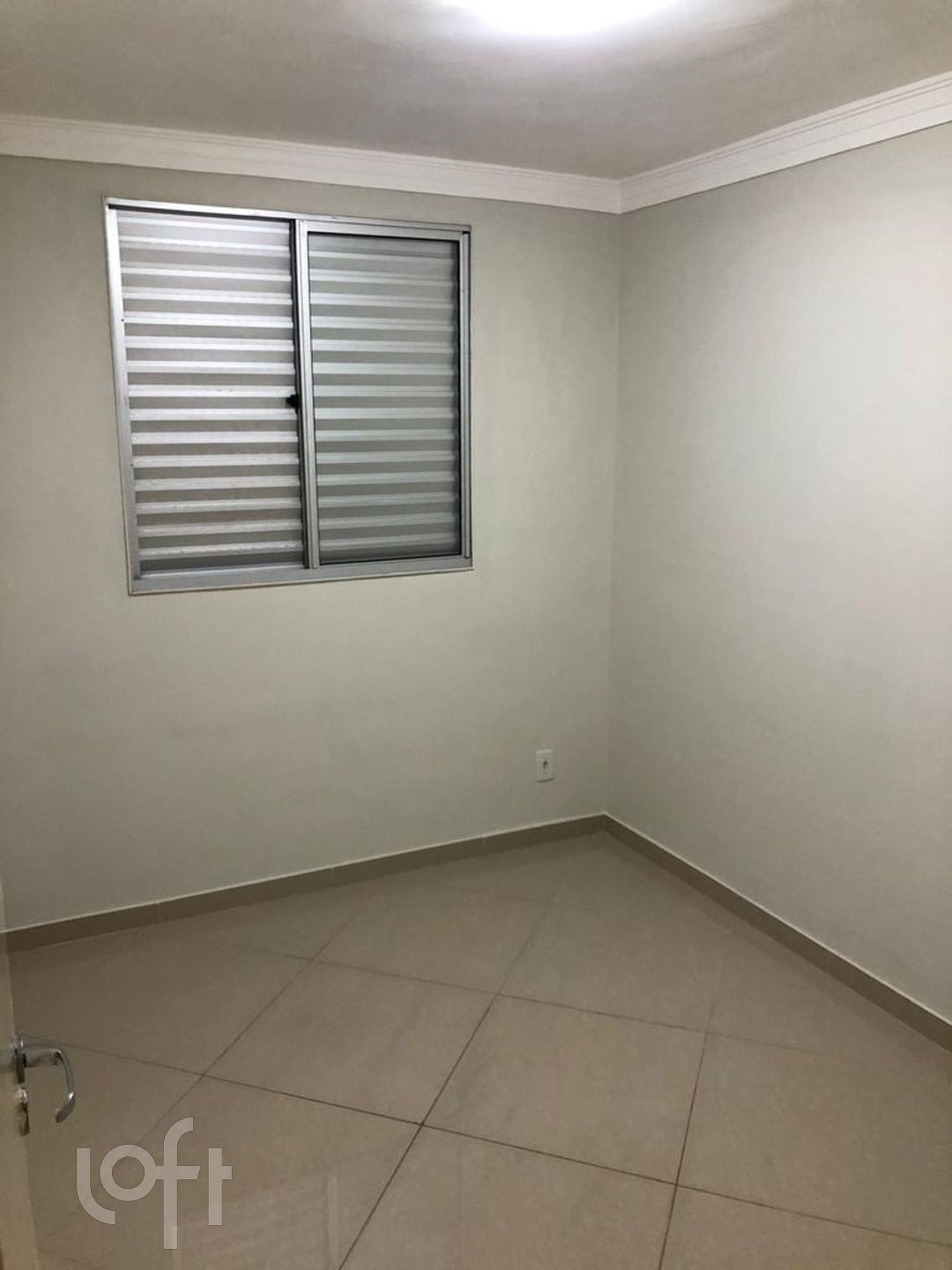 Apartamento à venda com 2 quartos, 44m² - Foto 3