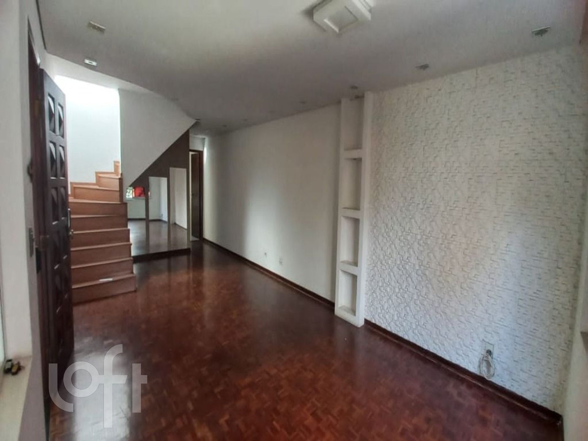 Casa à venda com 3 quartos, 580m² - Foto 4