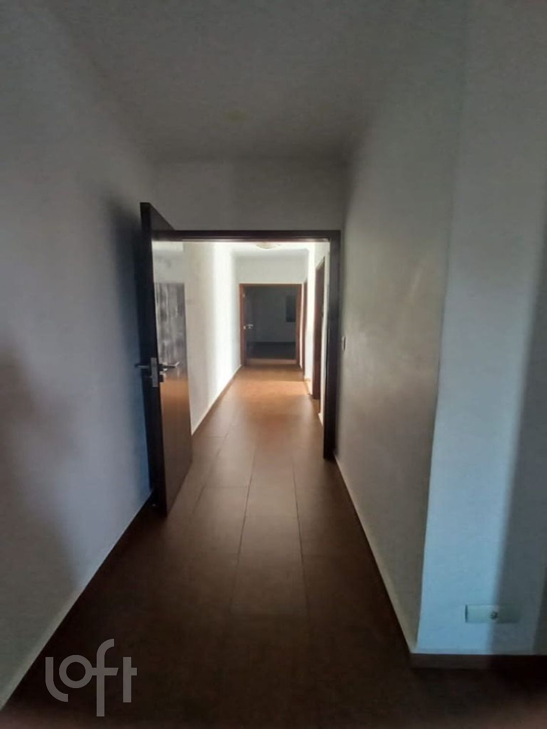 Casa à venda com 3 quartos, 580m² - Foto 17