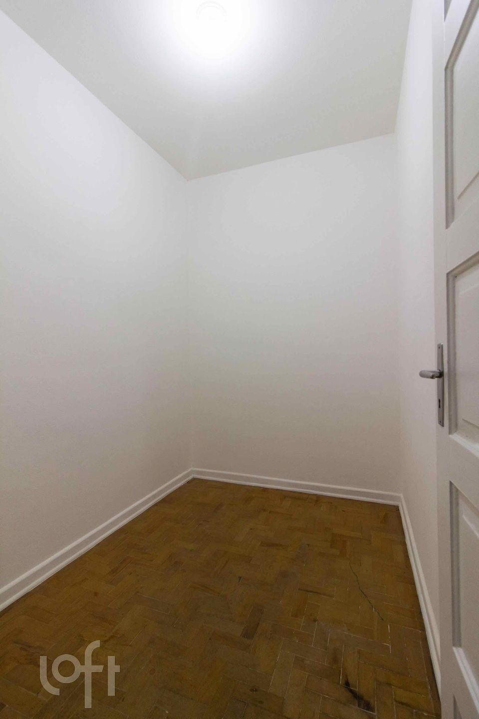 Apartamento à venda com 2 quartos, 80m² - Foto 15