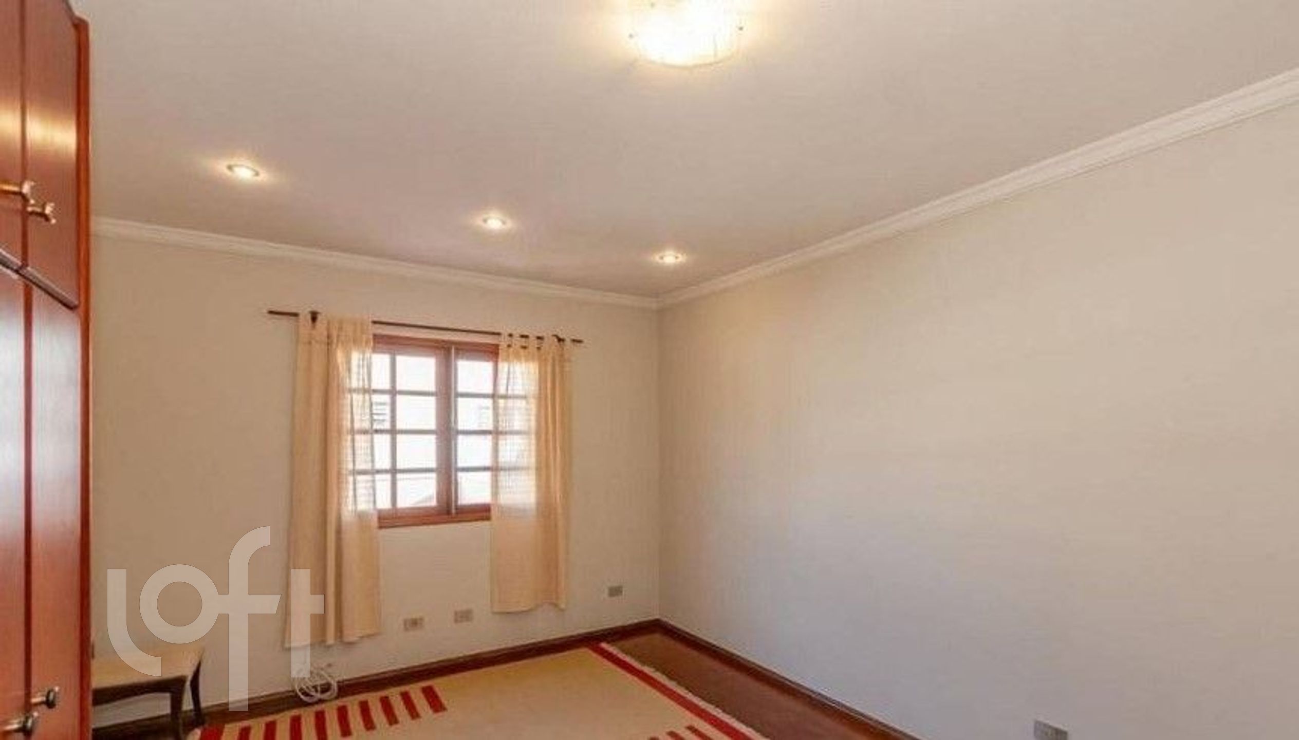 Casa à venda com 3 quartos, 360m² - Foto 26