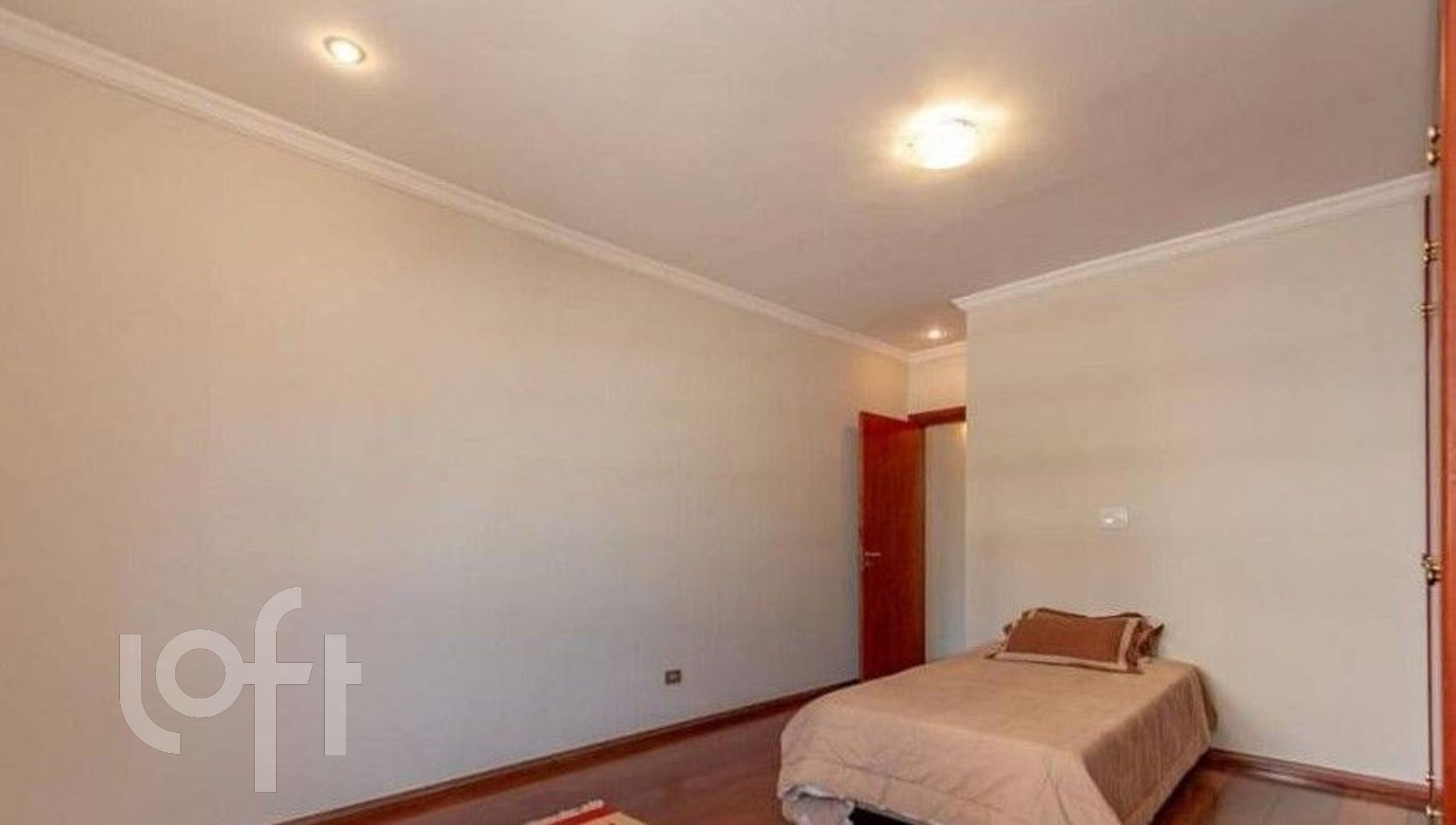 Casa à venda com 3 quartos, 360m² - Foto 16