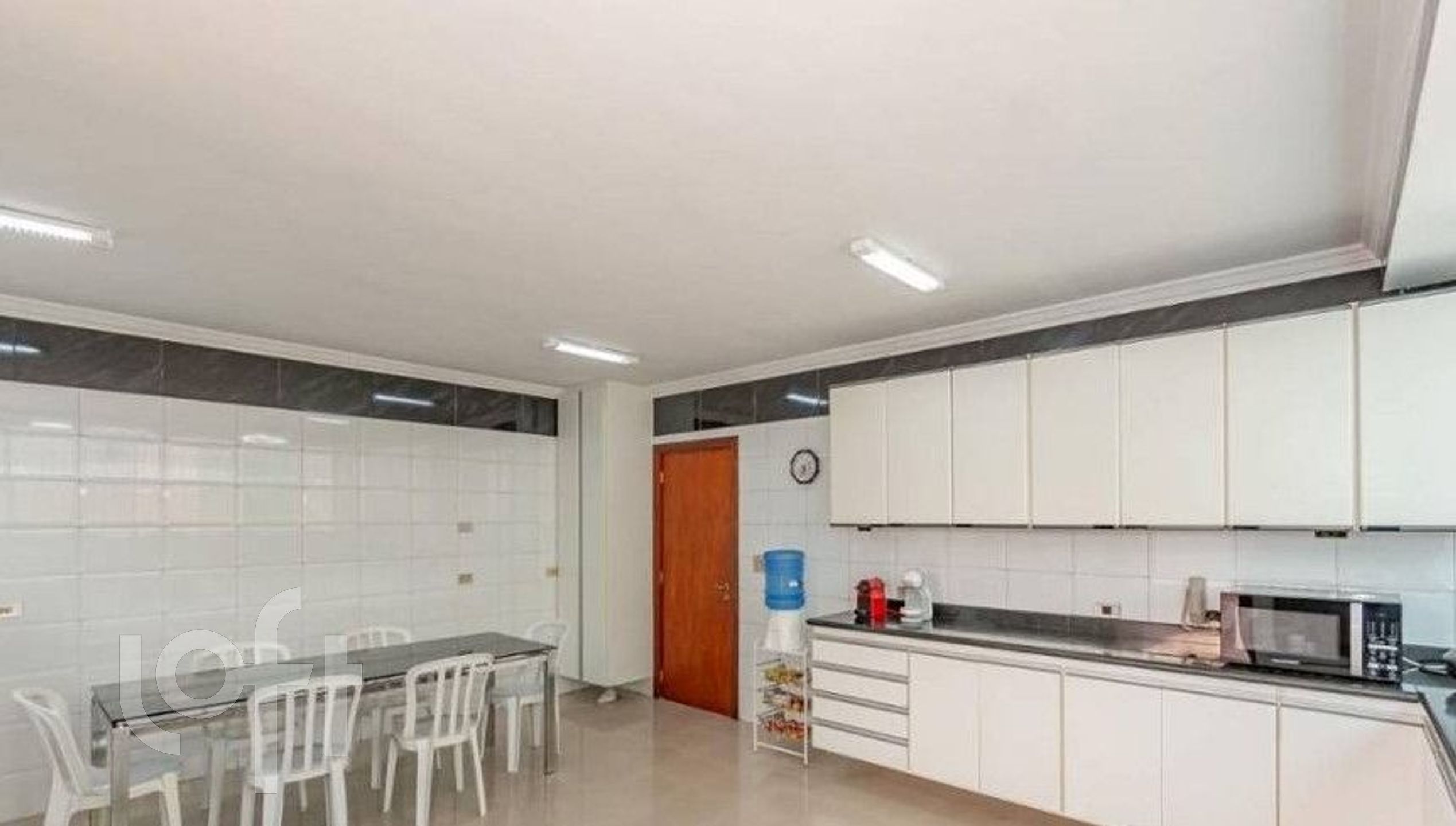 Casa à venda com 3 quartos, 360m² - Foto 29