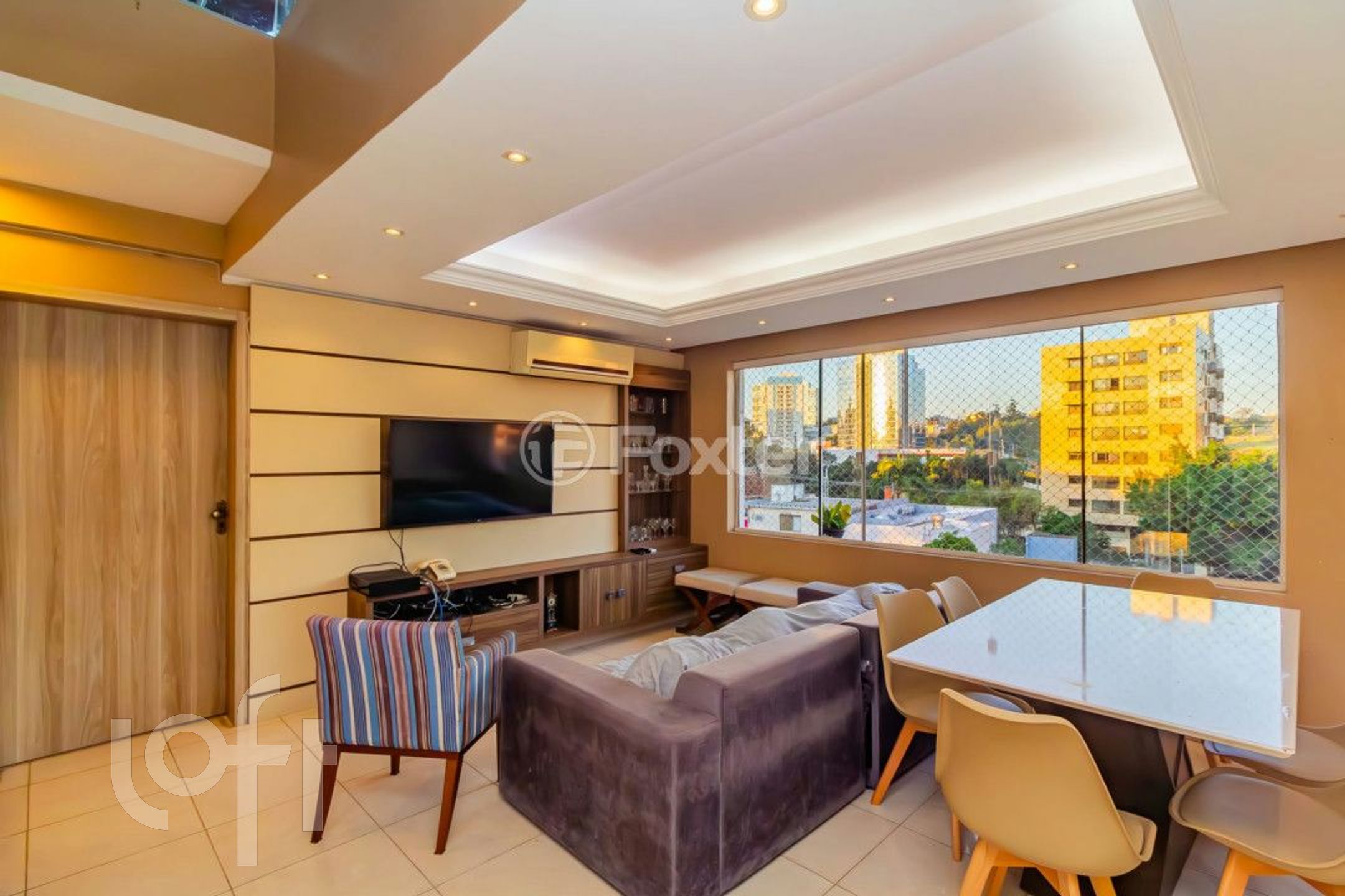 Apartamento com 205m², 3 dormitórios, 1 suíte, 2 vagas, Petrópolis em Porto Alegre