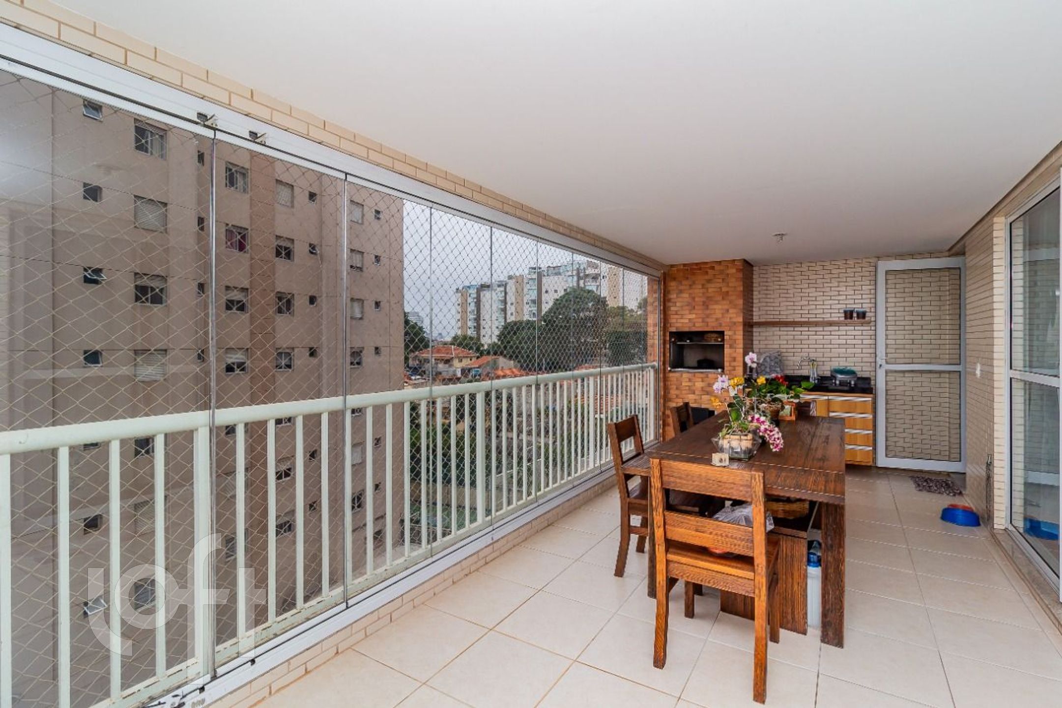 Apartamento à venda com 4 quartos, 137m² - Foto 5