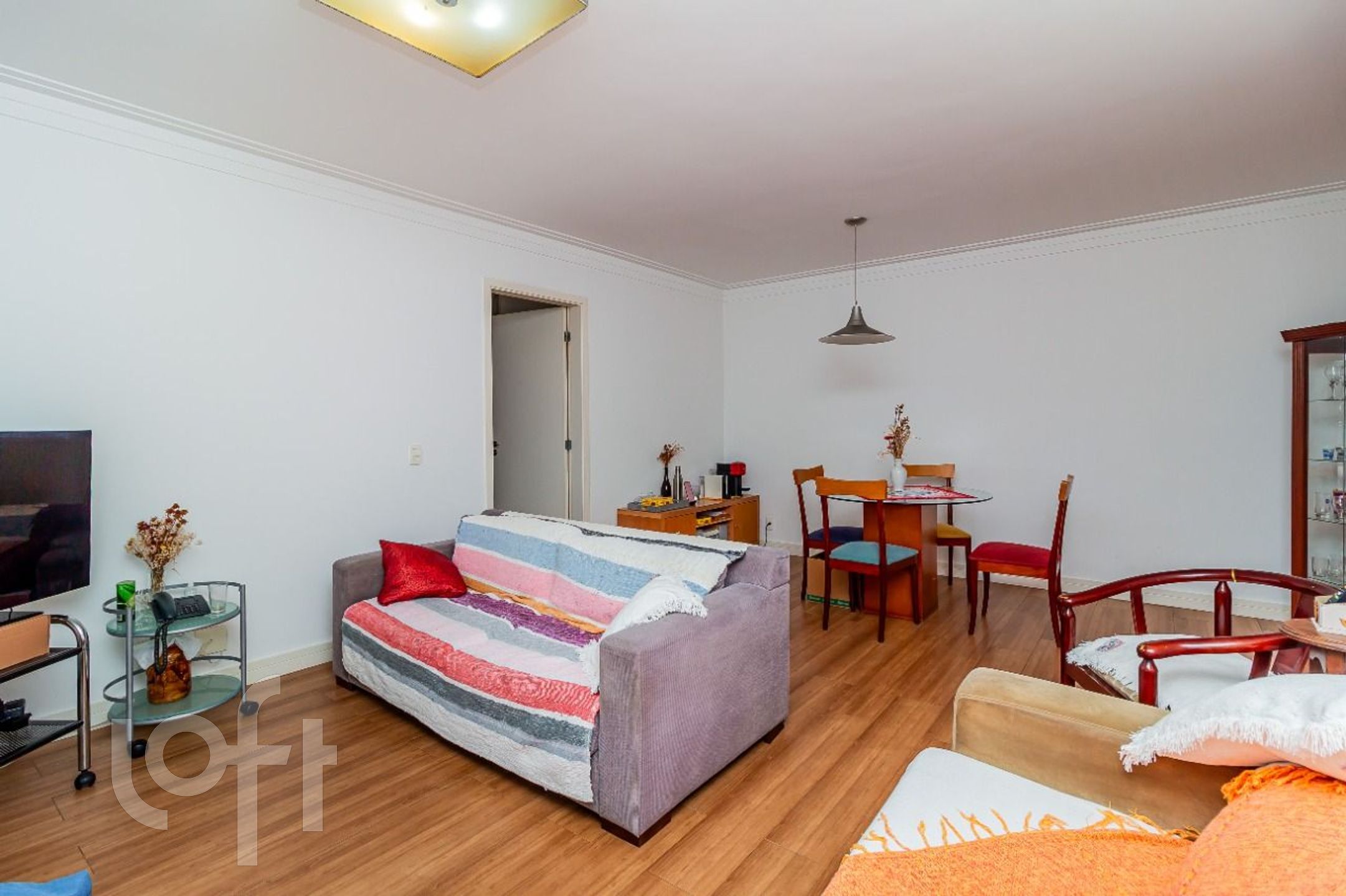 Apartamento à venda com 4 quartos, 137m² - Foto 4