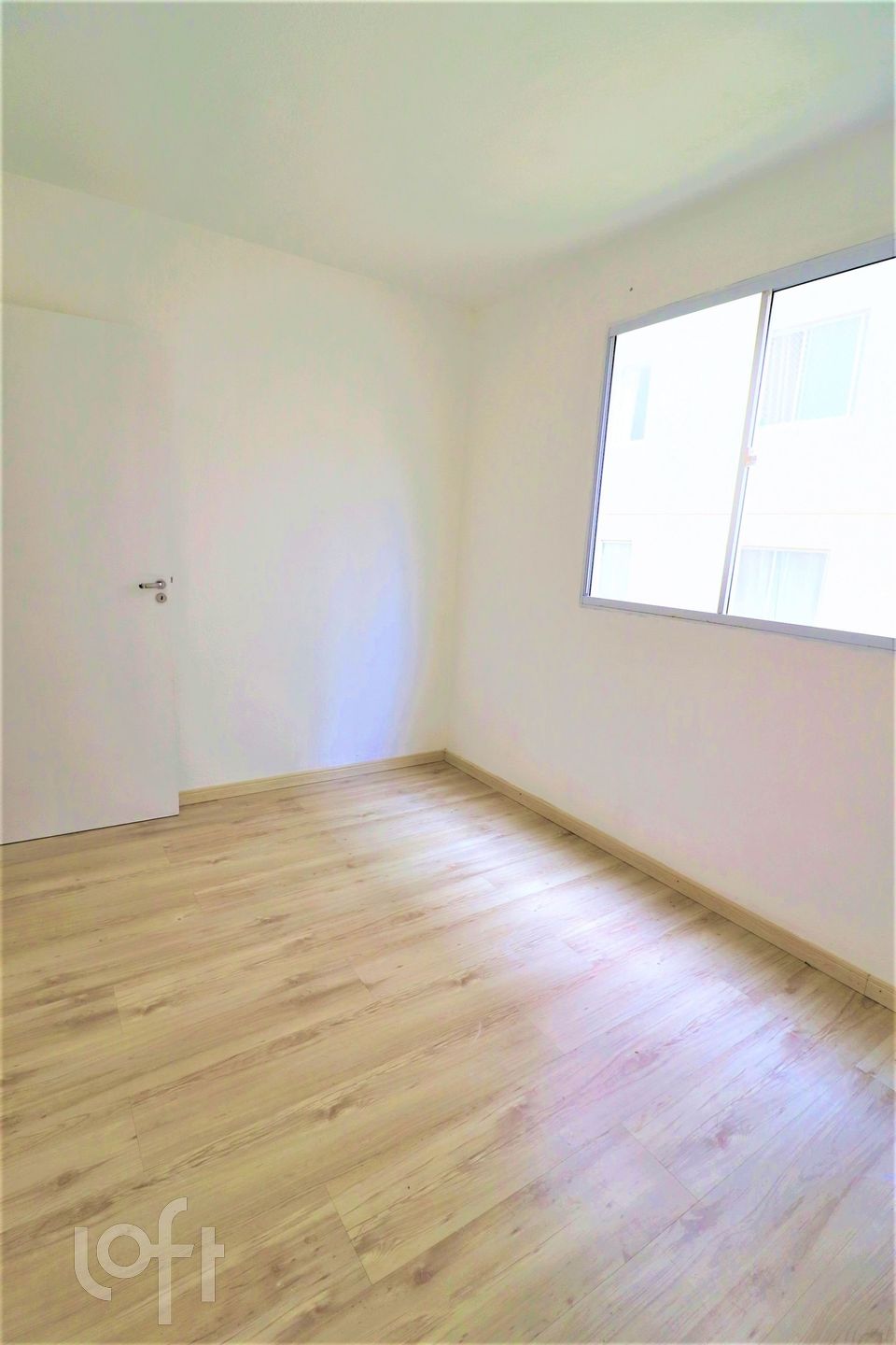 Apartamento à venda com 2 quartos, 38m² - Foto 2