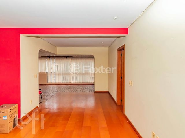 Apartamento com 103m², 2 dormitórios, 1 suíte, 1 vaga, Rio Branco em Porto Alegre
