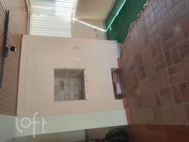 Apartamento com 103m², 2 dormitórios, 1 suíte, 1 vaga, Rio Branco em Porto Alegre