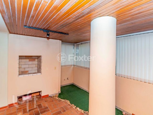 Apartamento com 103m², 2 dormitórios, 1 suíte, 1 vaga, Rio Branco em Porto Alegre