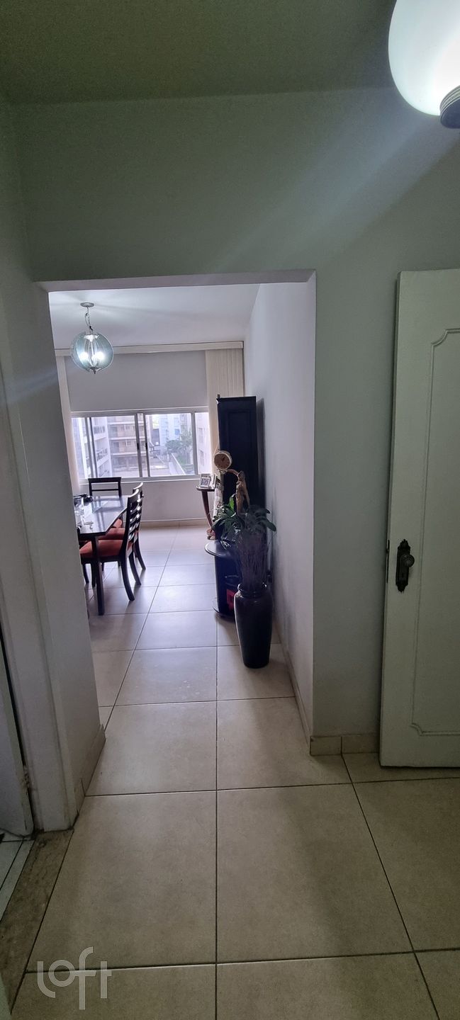 Apartamento à venda com 3 quartos, 145m² - Foto 13