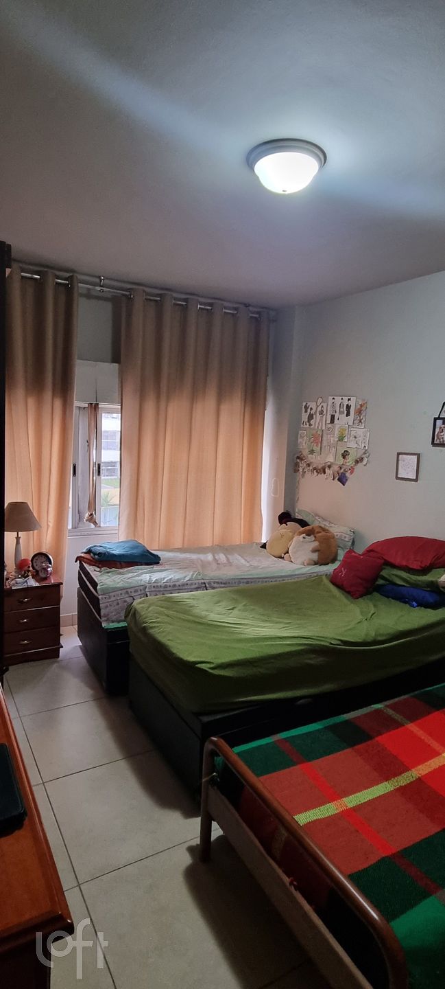 Apartamento à venda com 3 quartos, 145m² - Foto 18