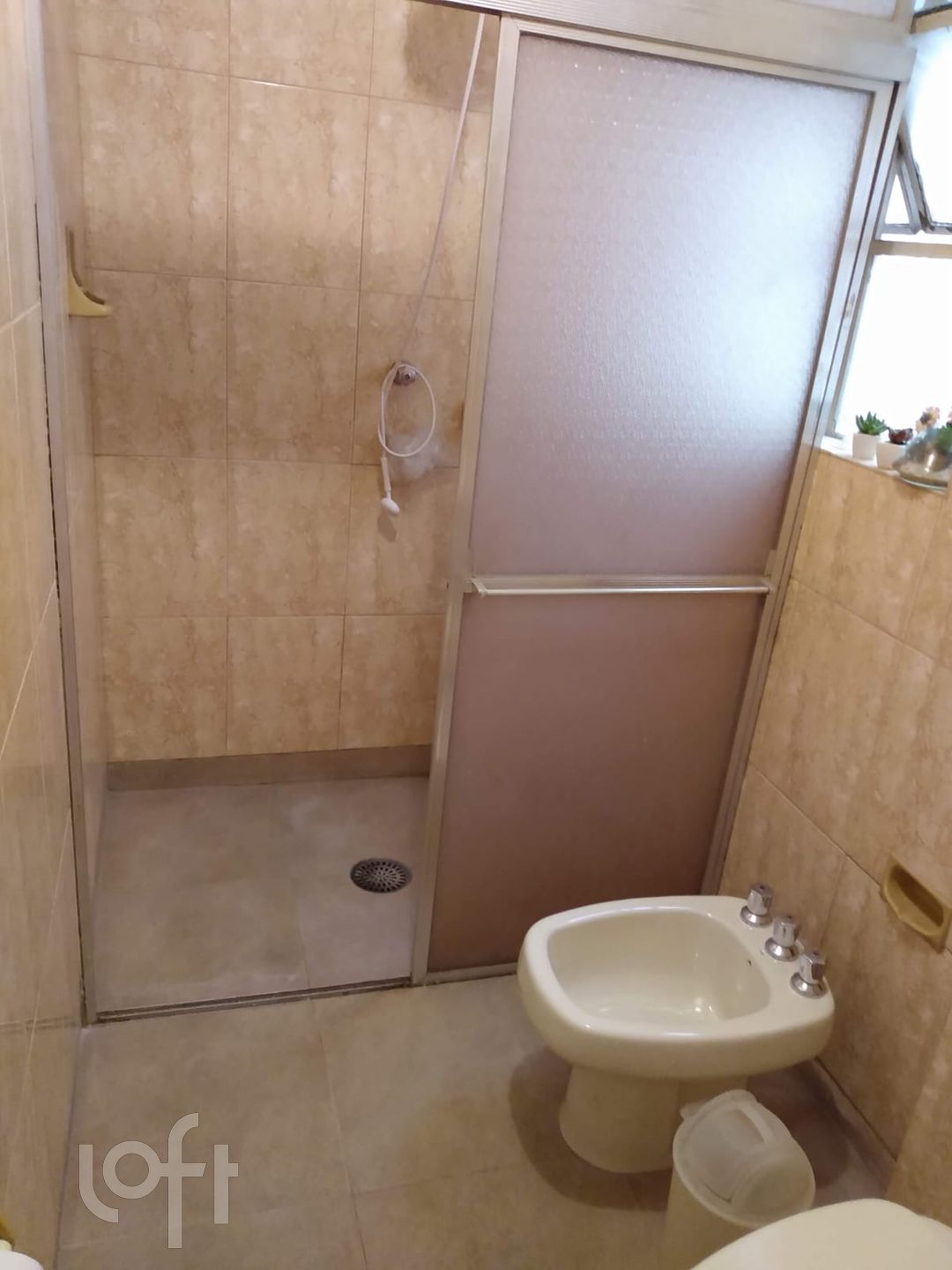 Apartamento à venda com 3 quartos, 145m² - Foto 27