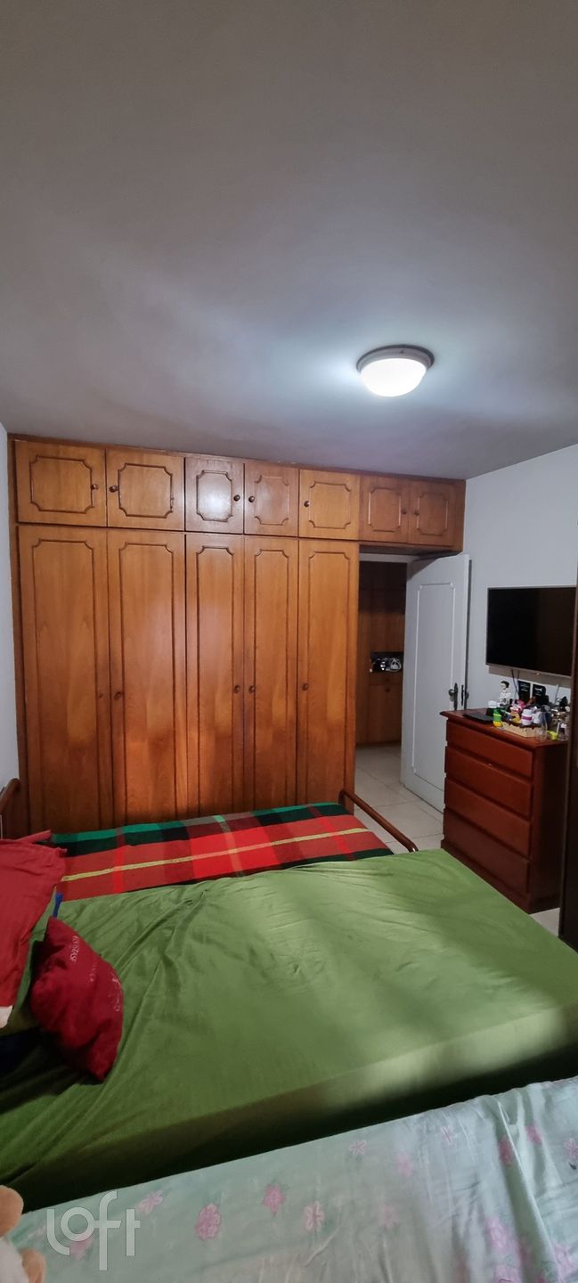 Apartamento à venda com 3 quartos, 145m² - Foto 19