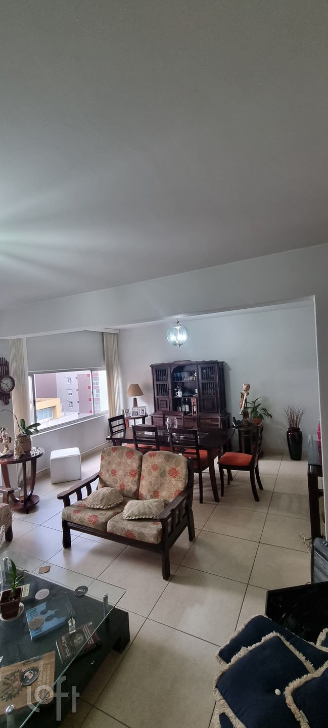 Apartamento à venda com 3 quartos, 145m² - Foto 3