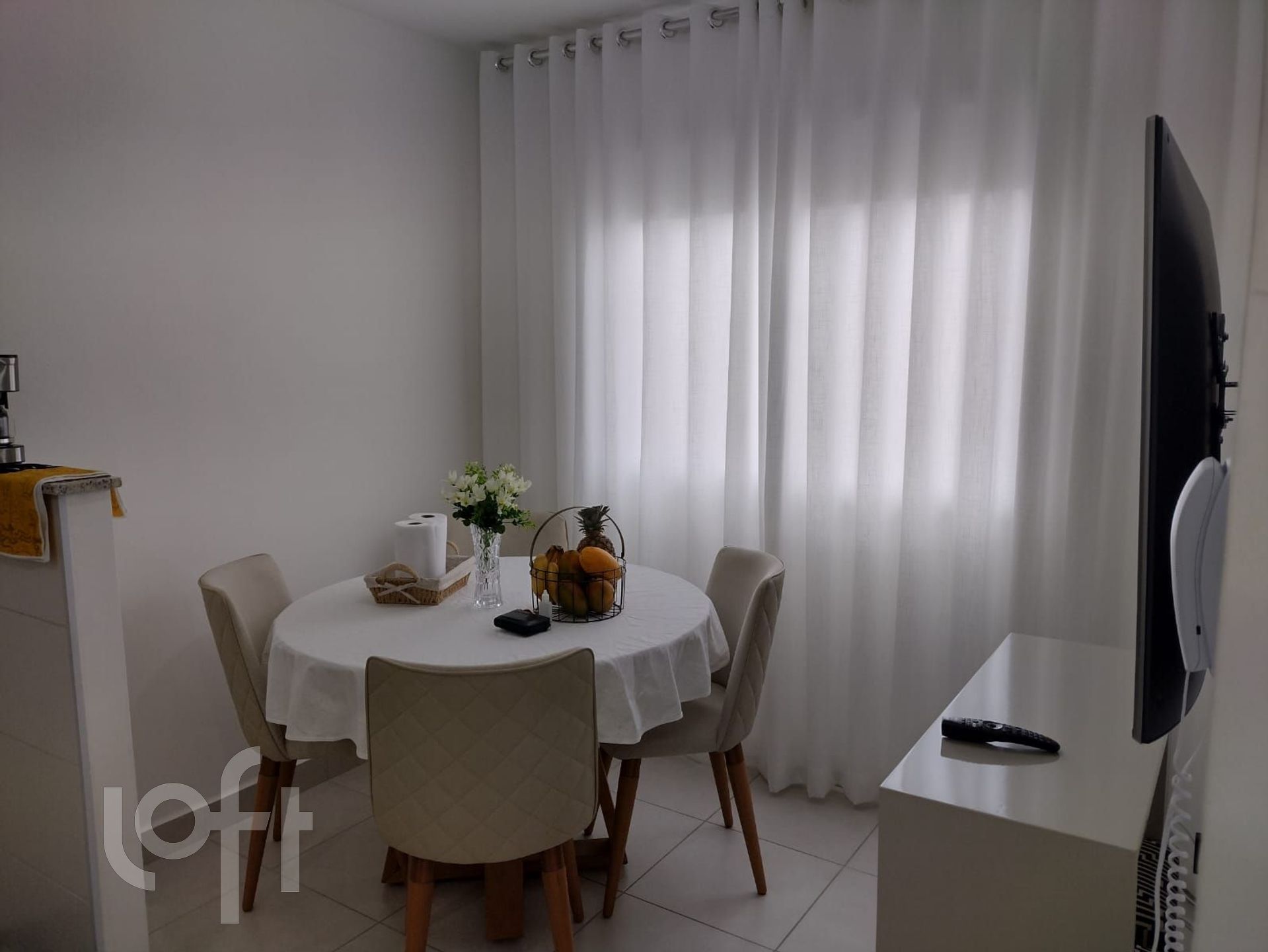 Apartamento à venda com 1 quarto, 32m² - Foto 2