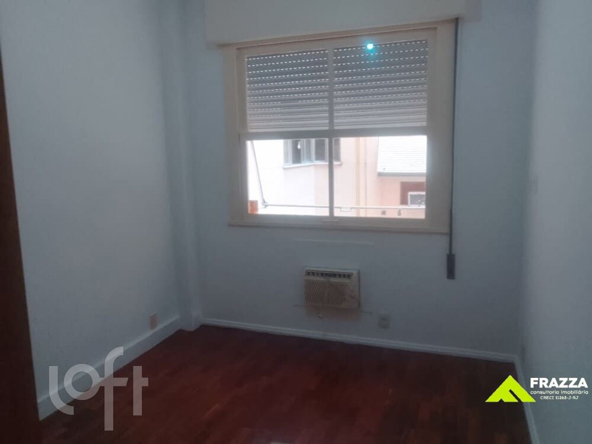 Apartamento à venda com 4 quartos, 140m² - Foto 6