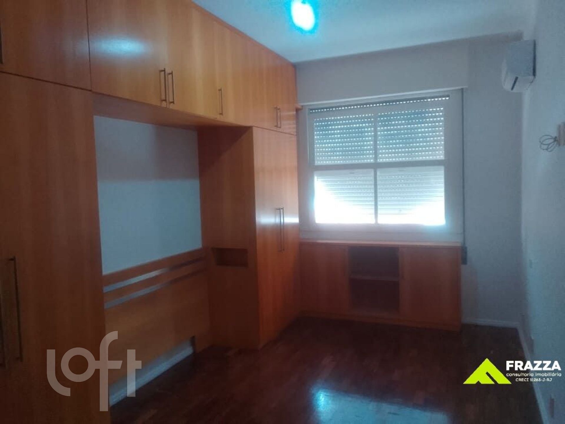 Apartamento à venda com 4 quartos, 140m² - Foto 12