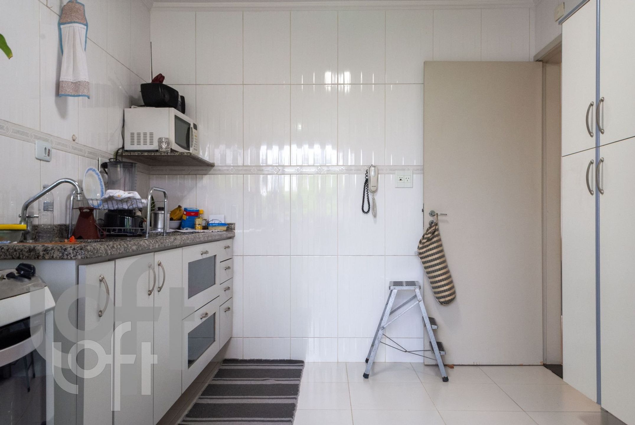 Apartamento à venda com 3 quartos, 76m² - Foto 15