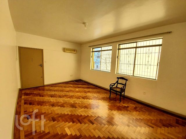 Apartamento com 135m², 5 dormitórios, Floresta em Porto Alegre
