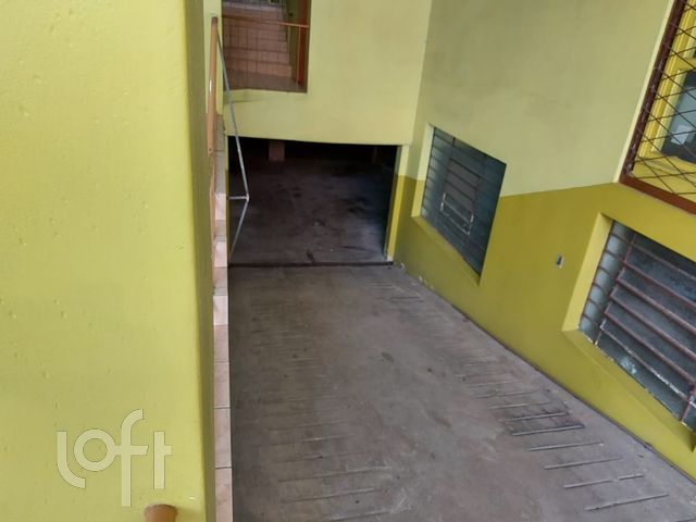 Apartamento com 135m², 5 dormitórios, Floresta em Porto Alegre