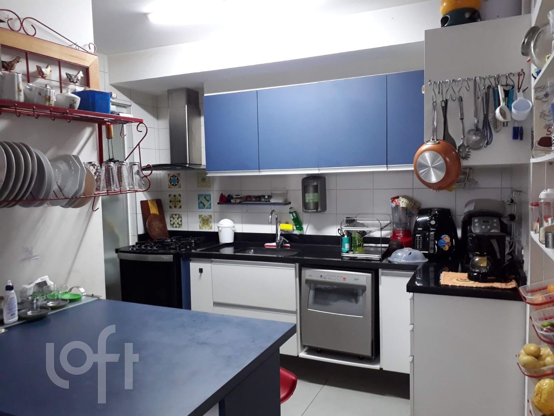 Apartamento à venda com 3 quartos, 110m² - Foto 7