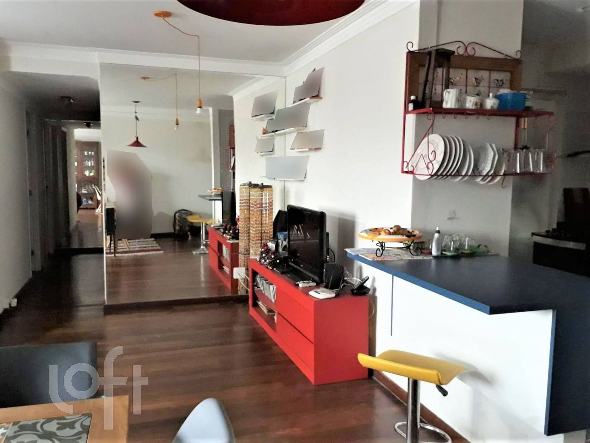 Apartamento à venda com 3 quartos, 110m² - Foto 1