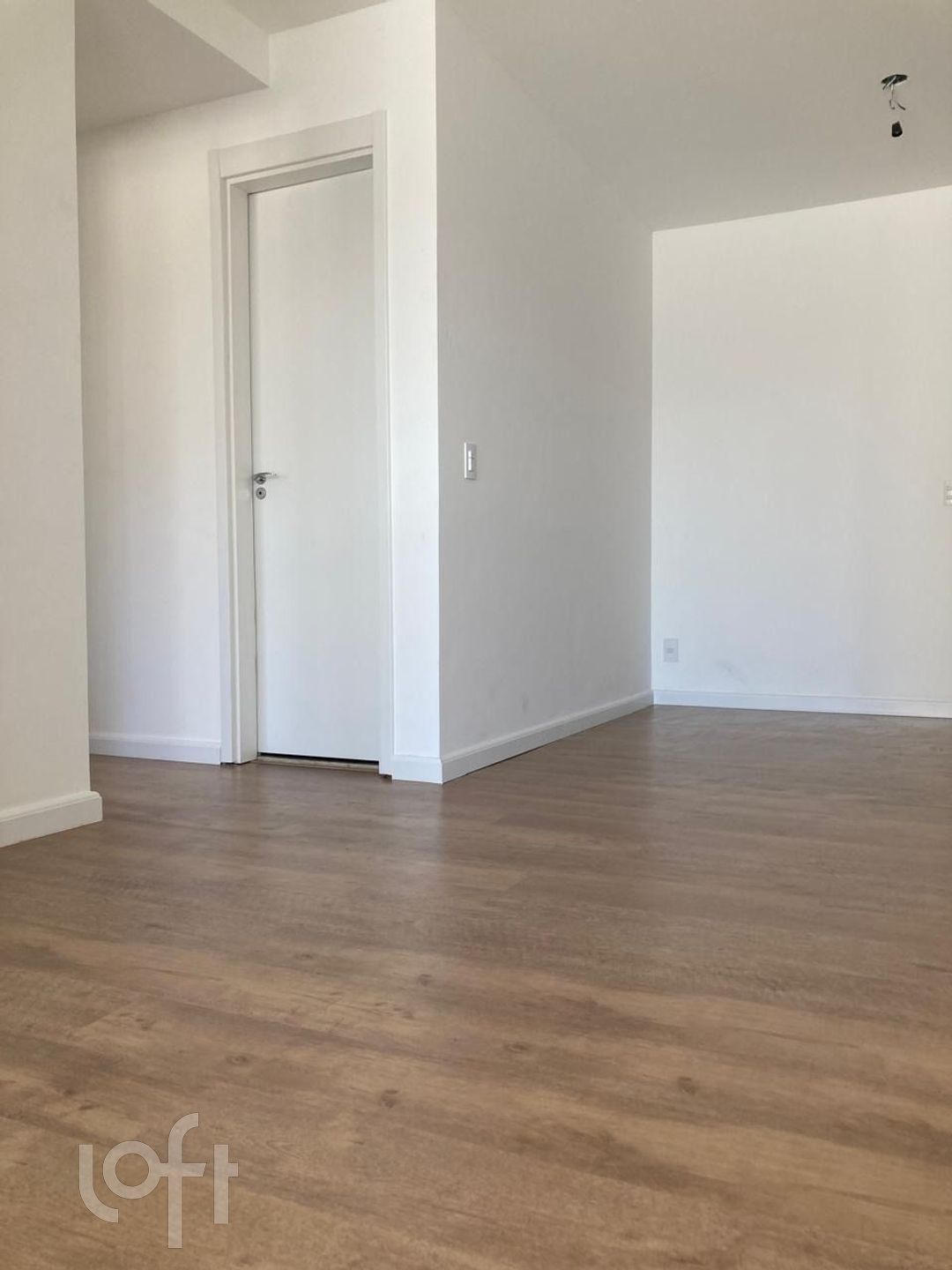 Apartamento à venda com 3 quartos, 141m² - Foto 3