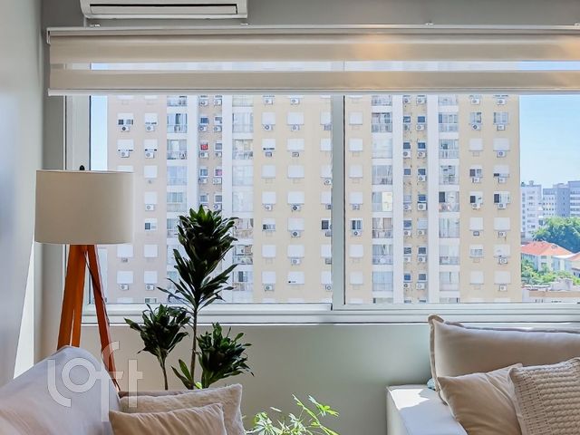 Apartamento com 68m², 2 dormitórios, 1 suíte, 1 vaga, Vila Ipiranga em Porto Alegre