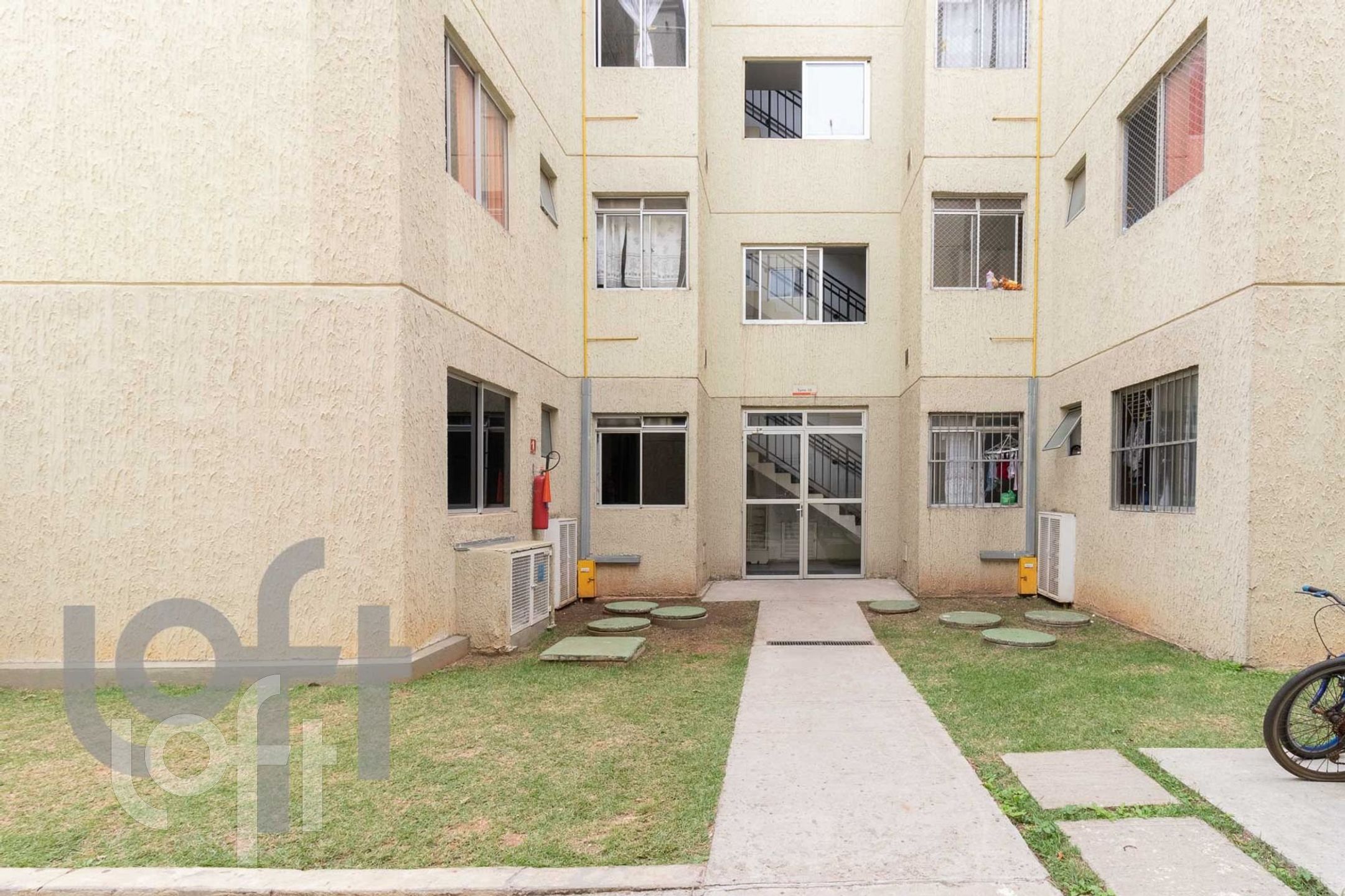 Apartamento à venda com 2 quartos, 45m² - Foto 21