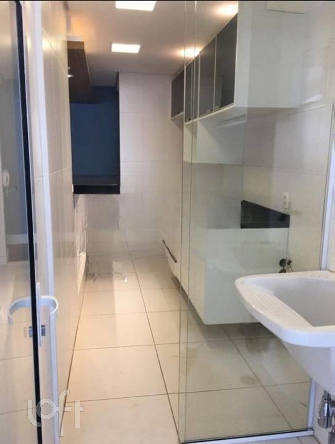 Apartamento à venda com 2 quartos, 80m² - Foto 21