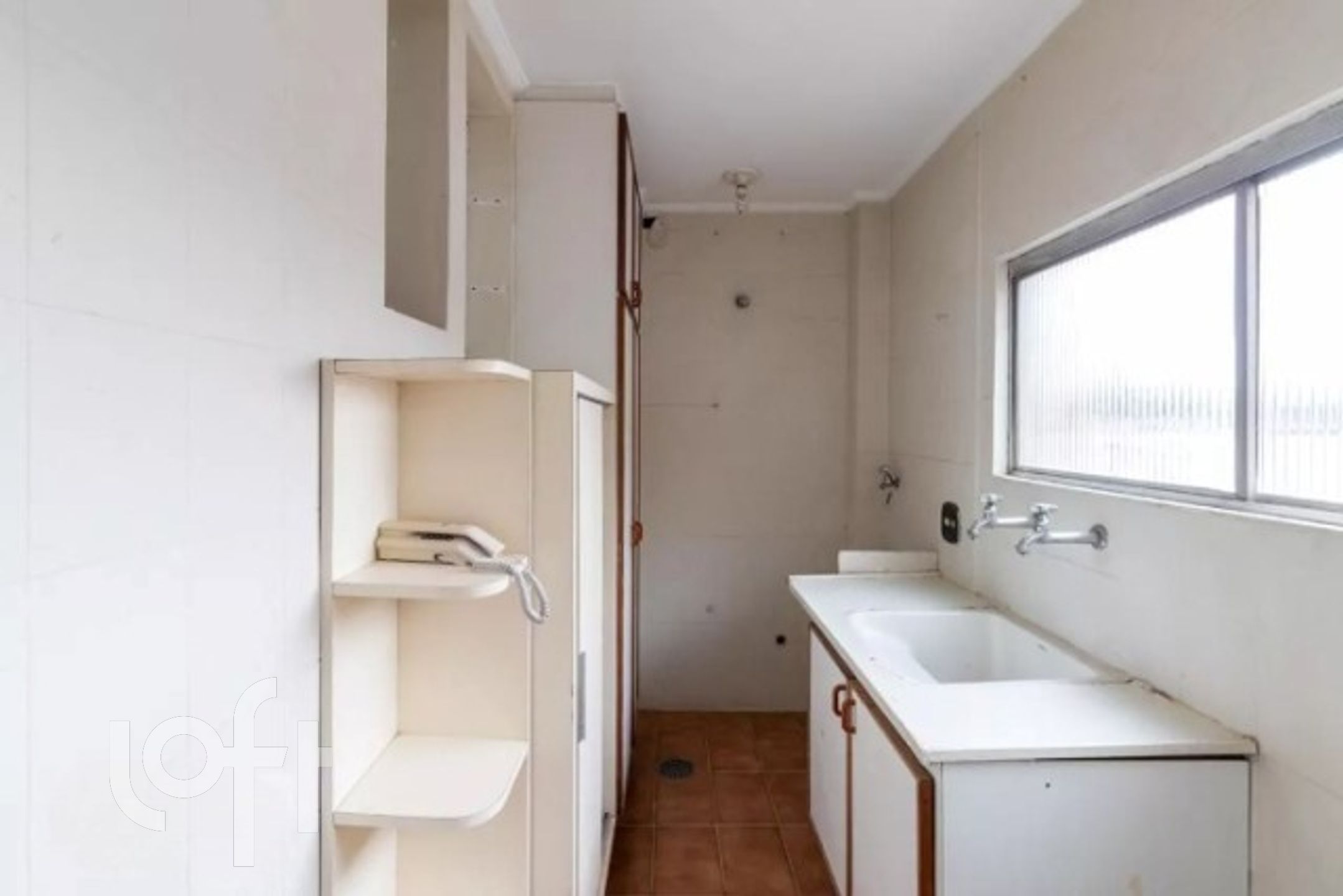 Apartamento à venda com 2 quartos, 70m² - Foto 9