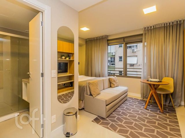 Apartamento com 27m², 1 dormitório, 1 vaga, Cidade Baixa em Porto Alegre
