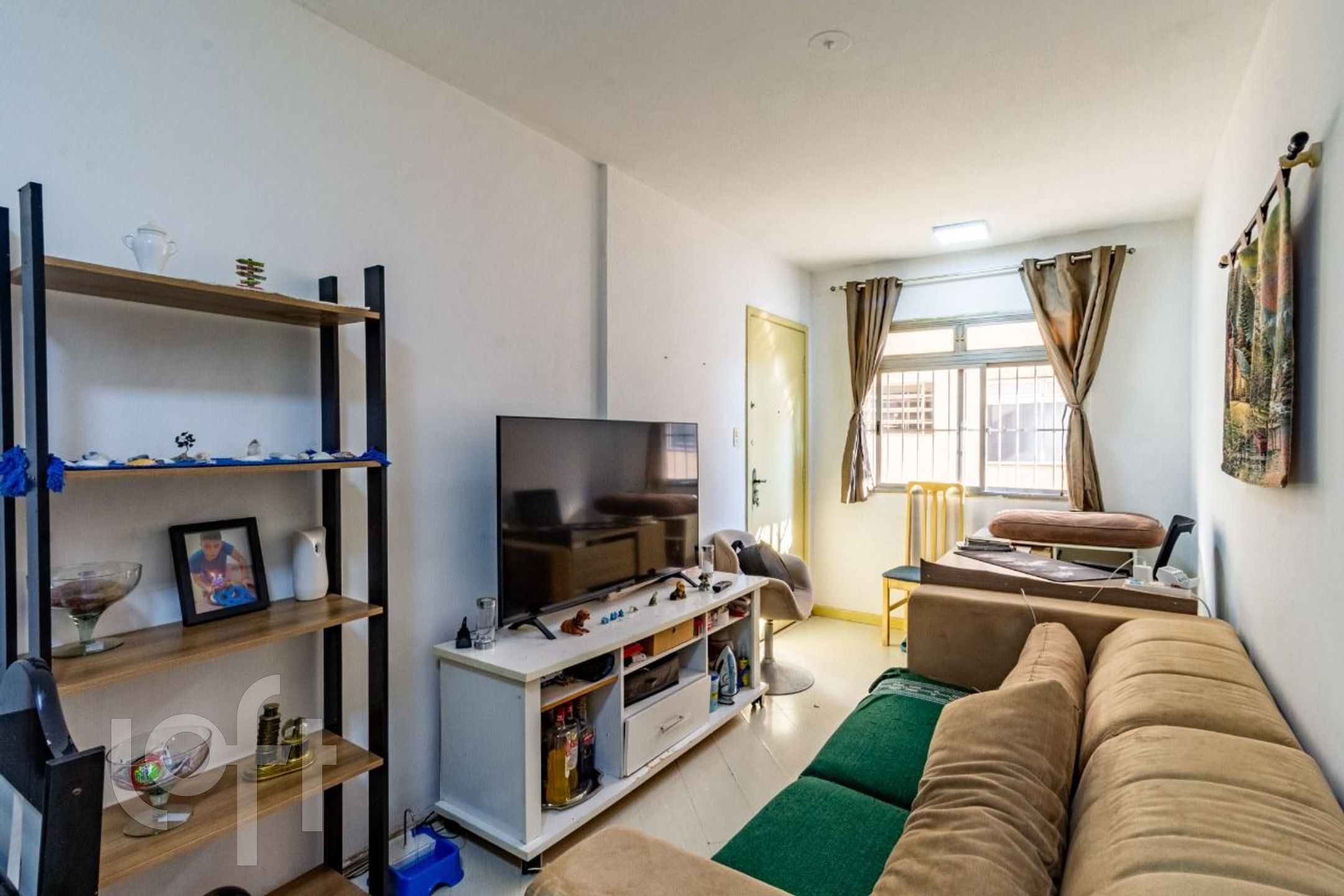 Apartamento à venda com 2 quartos, 63m² - Foto 1