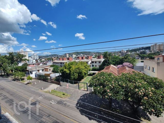 Apartamento com 88m², 3 dormitórios, 1 vaga, Petrópolis em Porto Alegre
